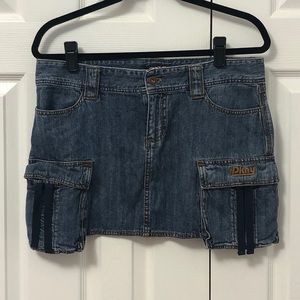 DKNY Jean Mini Skirt wiht POCKETS!